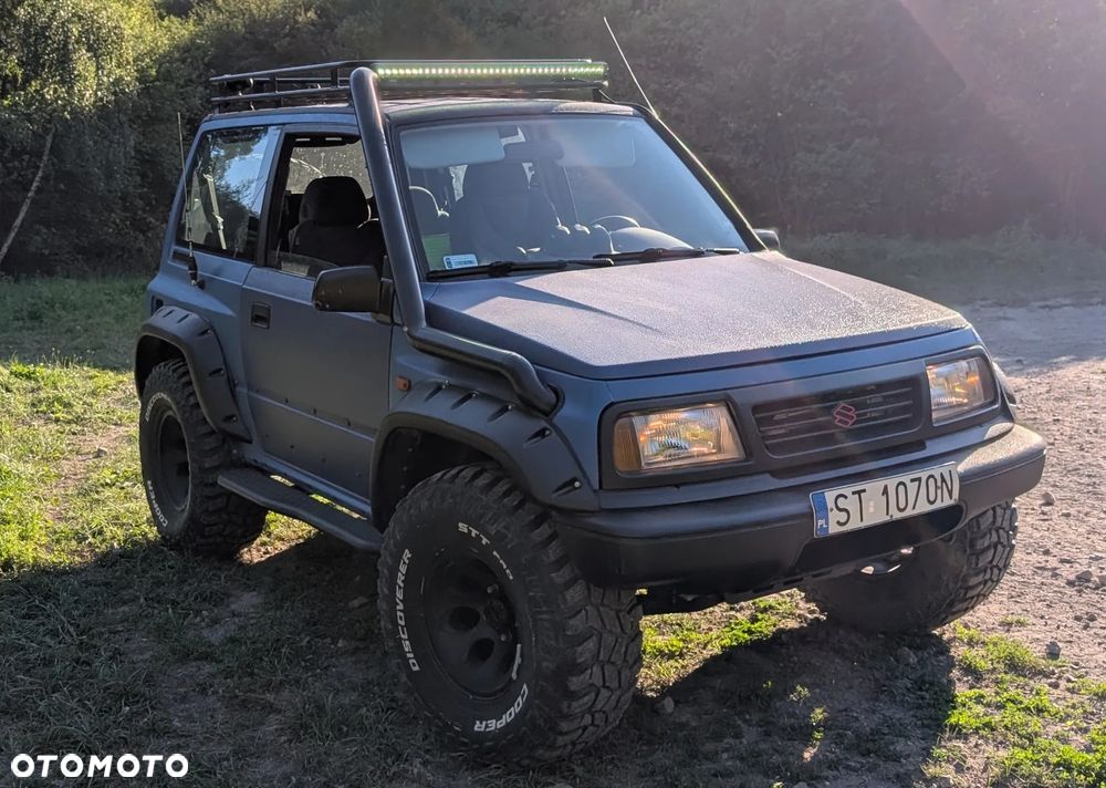 Suzuki Vitara - 1