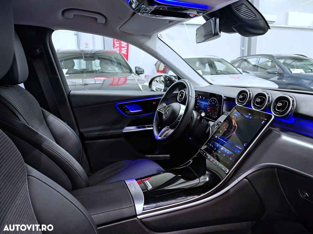 Mercedes-Benz GLC 200 4Matic 9G-TRONIC Avantgarde Advanced - 26