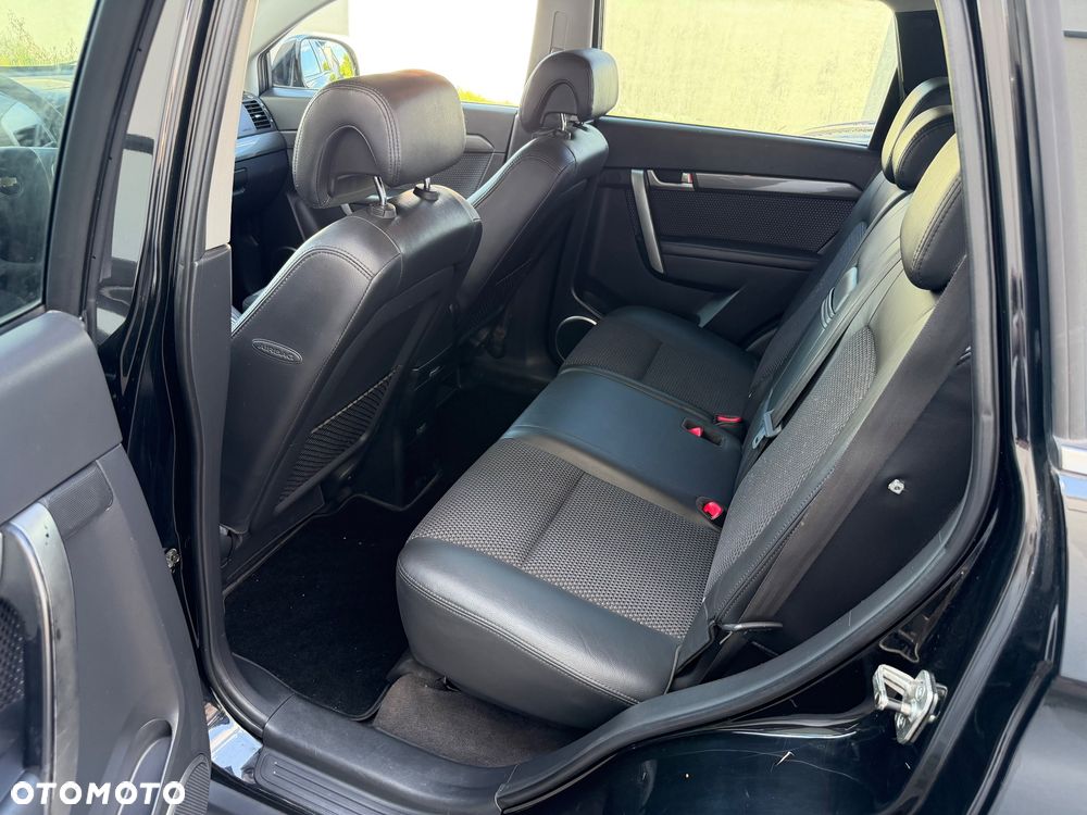 Chevrolet Captiva 2.0 2WD 7 Sitzer LS Family Edition - 22