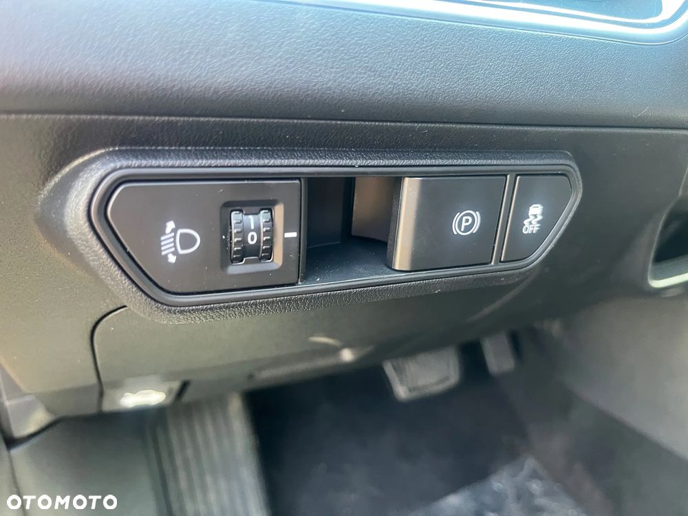 Kia K4 1.6 T-GDI L - 21