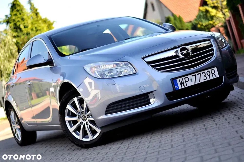 Opel Insignia 1.8 - 1