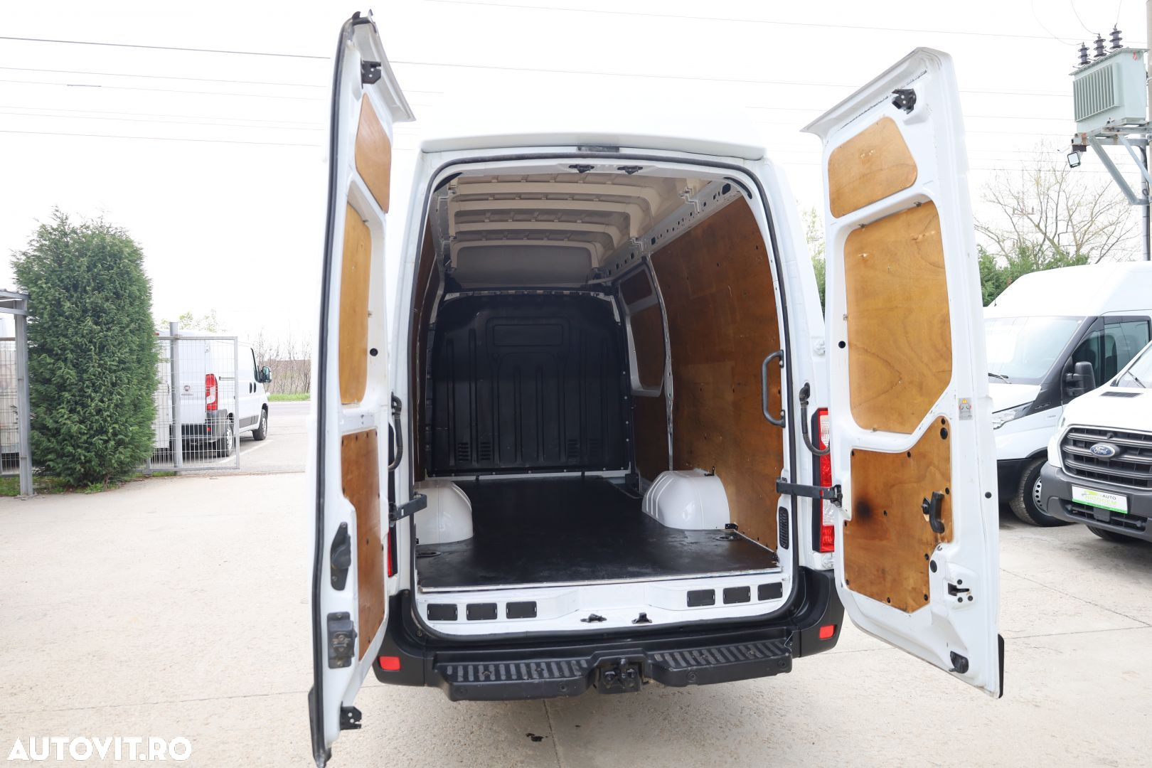 Opel Movano - 12