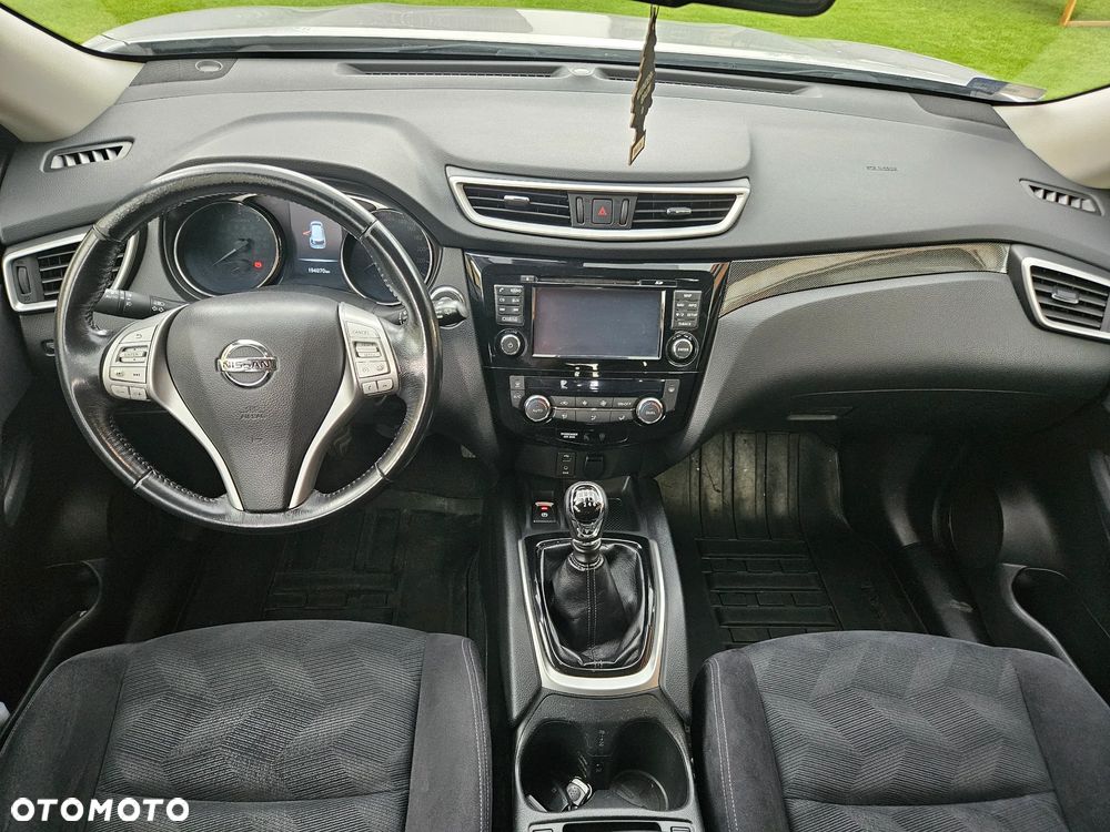 Nissan X-Trail 1.6 DIG-T Tekna 2WD - 6