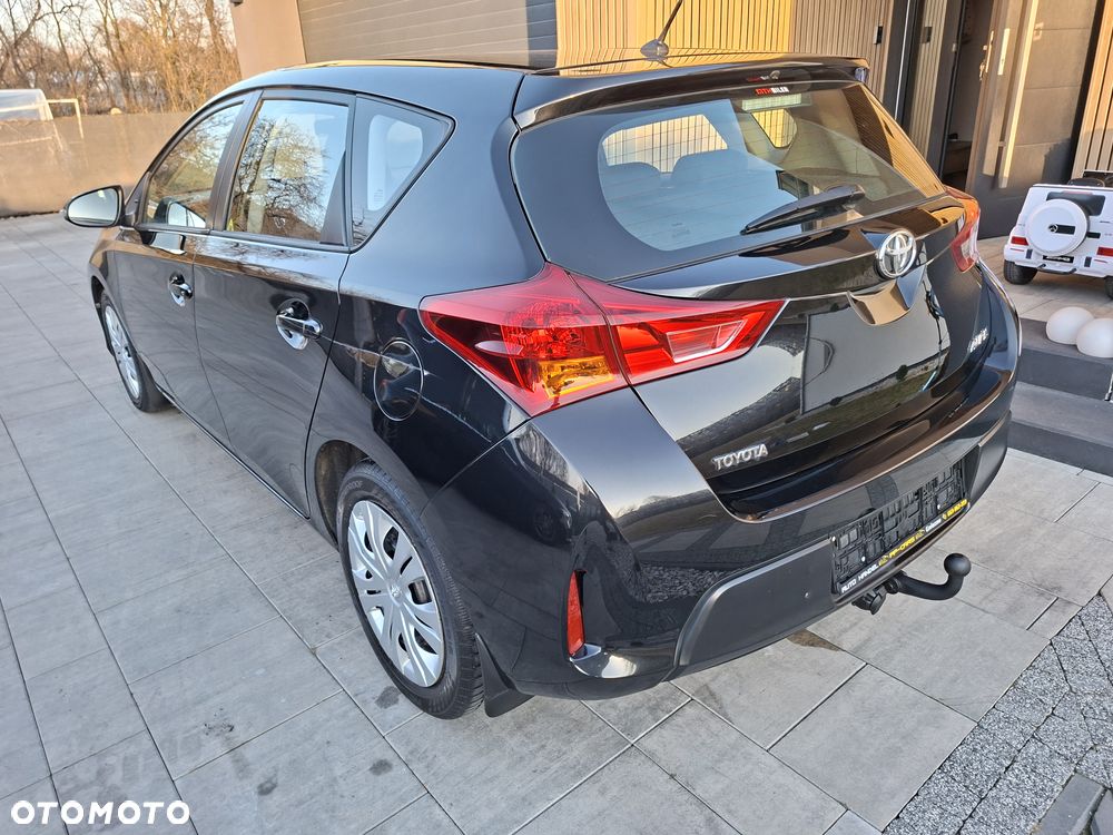 Toyota Auris - 6