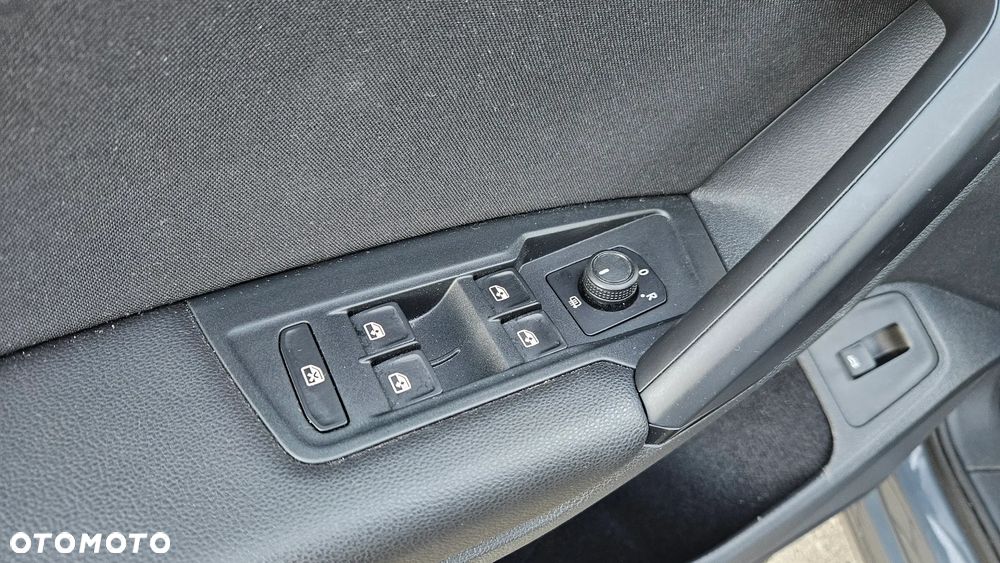 Volkswagen Tiguan - 17