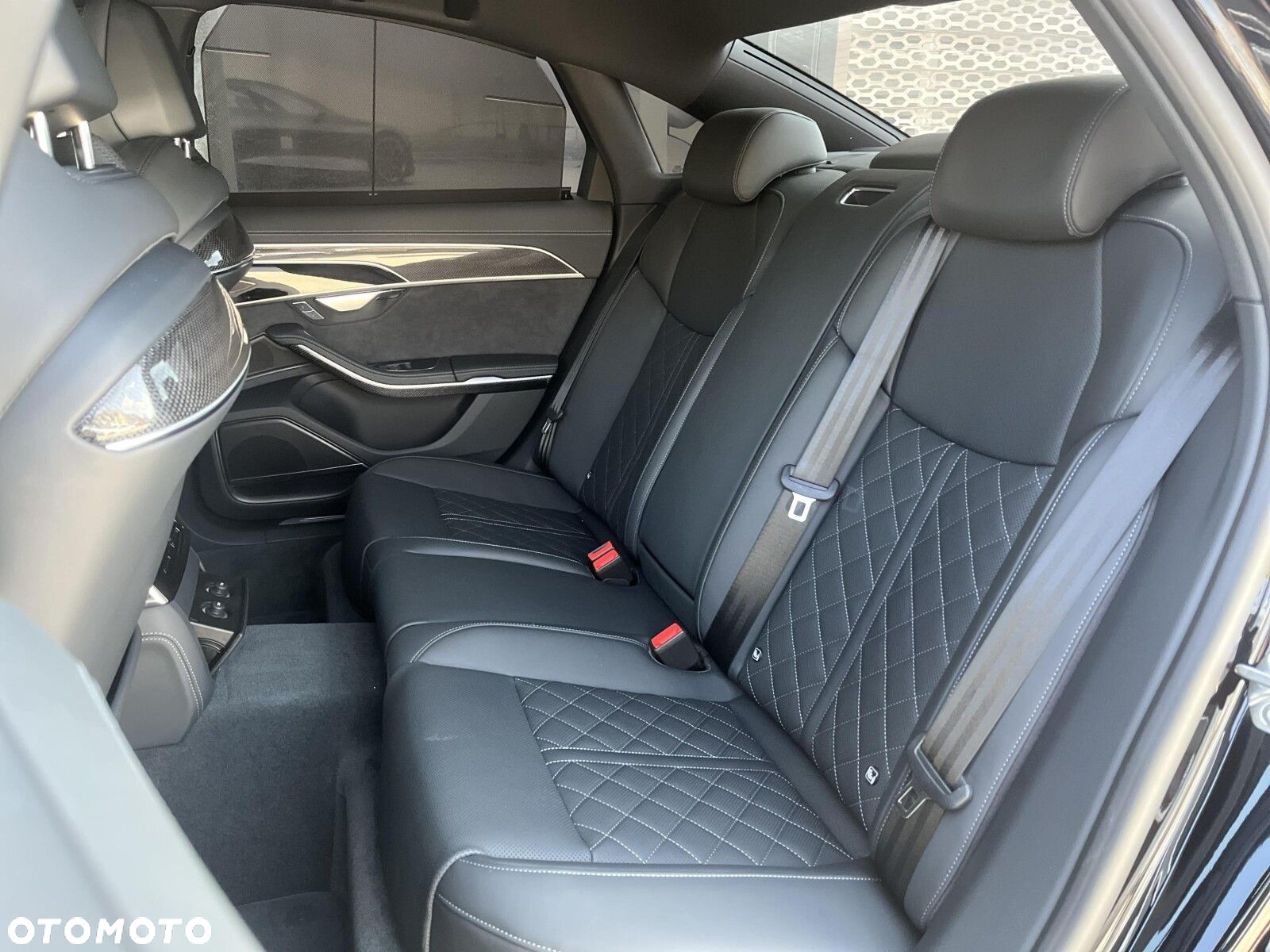 Audi S8 - 15
