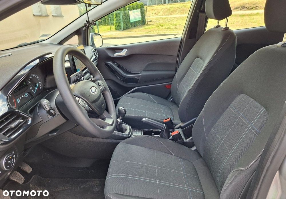 Ford Fiesta - 19