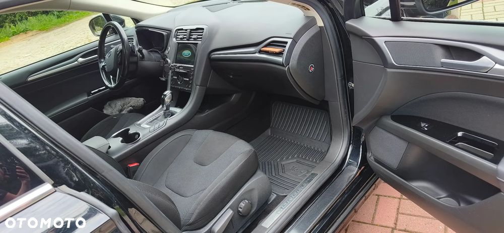 Ford Mondeo - 16