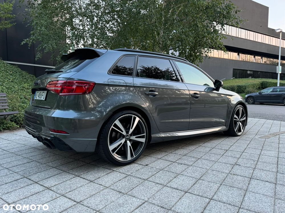 Audi RS3 Sportback - 12