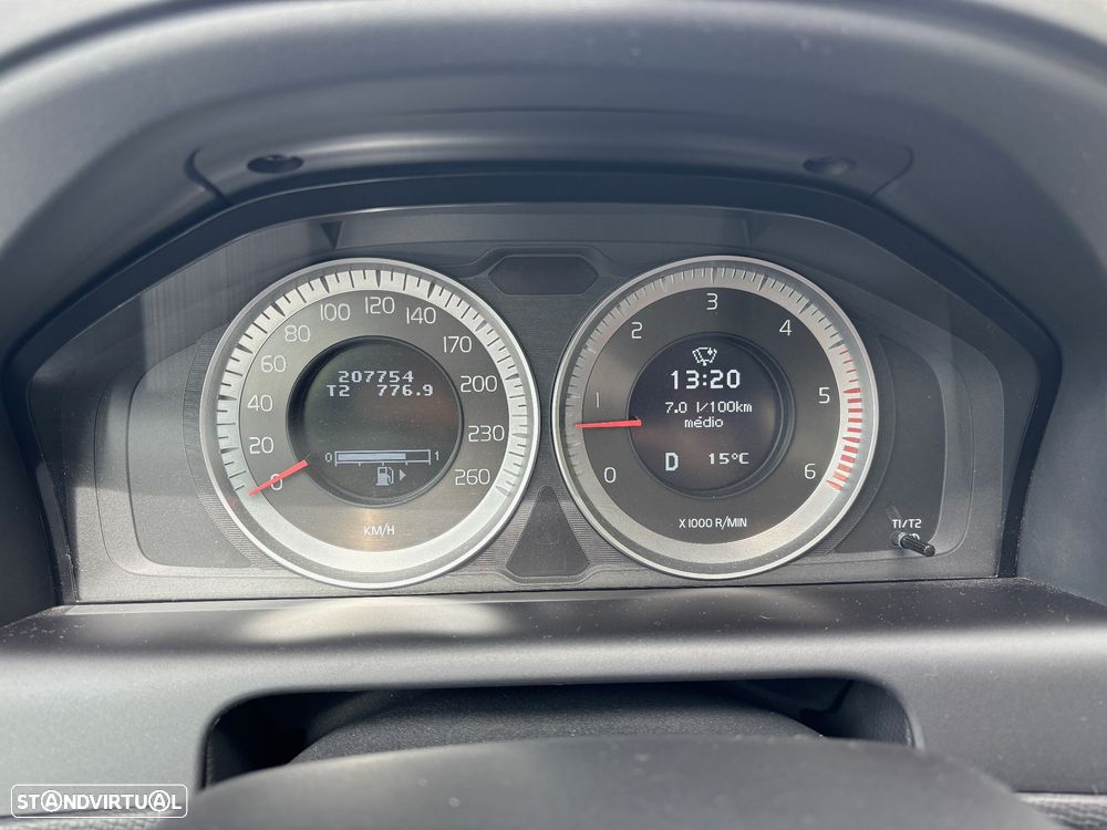 Volvo XC 60 2.0 D4 Summum Geartronic - 18
