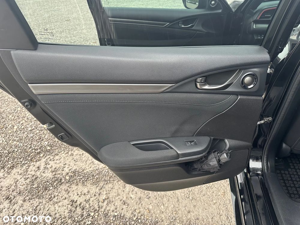 Honda Civic 1.5 T Sport Plus (Navi) - 12