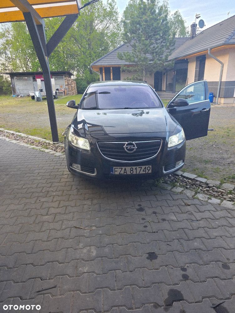 Opel Insignia - 8