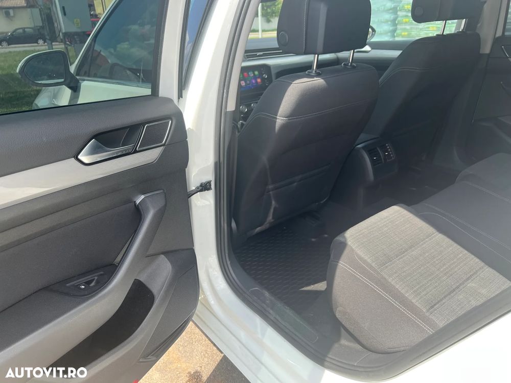 Volkswagen Passat 2.0 TDI DSG Advance - 10