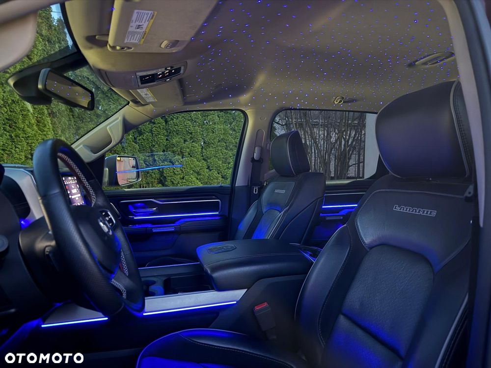 RAM 1500 Crew Cab Laramie - 23