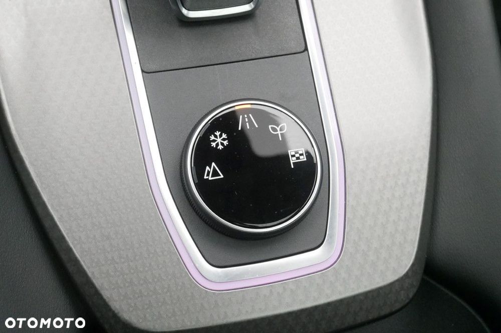 Nissan Qashqai 1.3 DIG-T MHEV N-Connecta Xtronic - 27