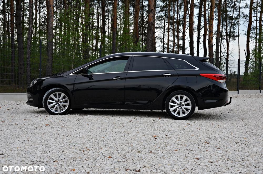 Hyundai i40 Kombi 1.7 CRDi Premium - 21