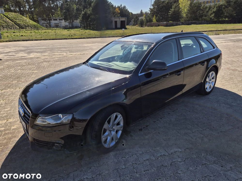 Audi A4 Avant 2.0 TDI - 6