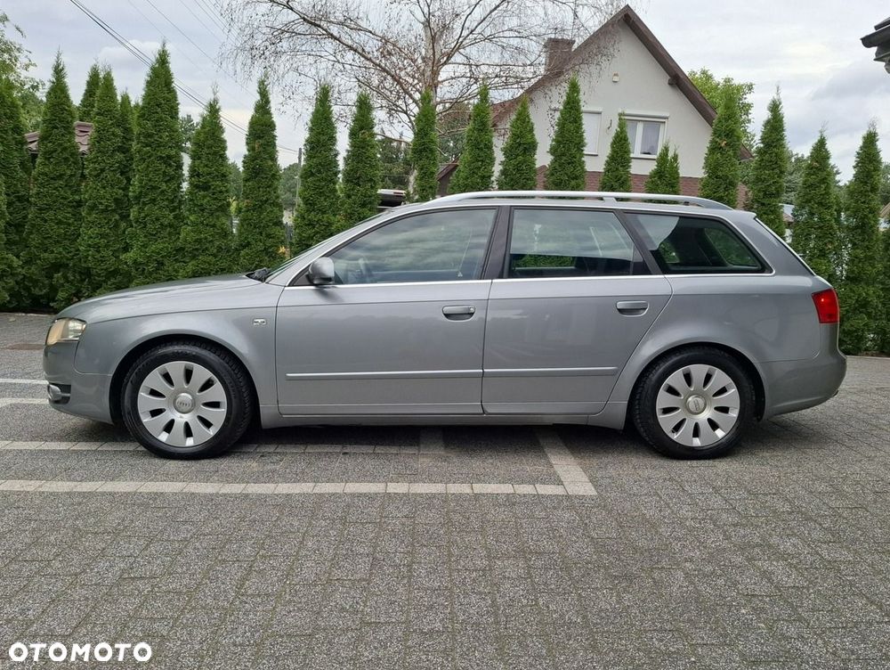 Audi A4 Avant - 4