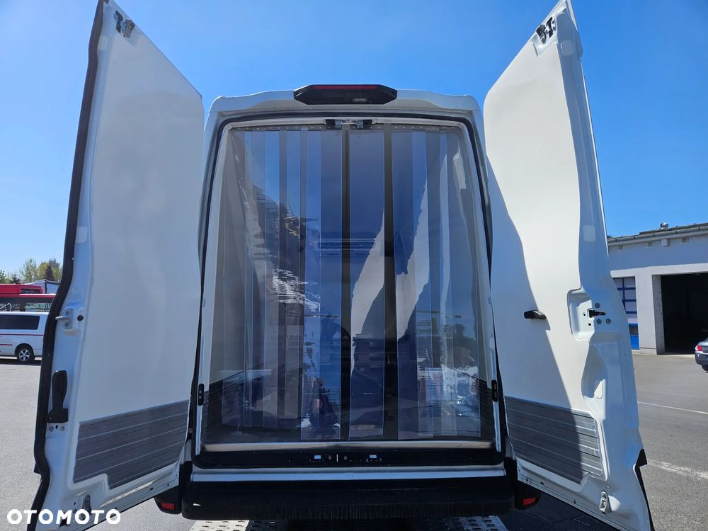 Iveco Daily 35S16 Mroźnia / Chłodnia ThermoKing C450 Max - 8