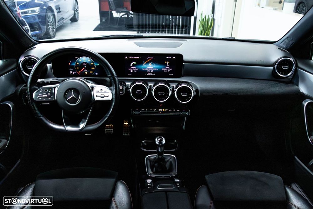 Mercedes-Benz A 160 AMG Line - 12