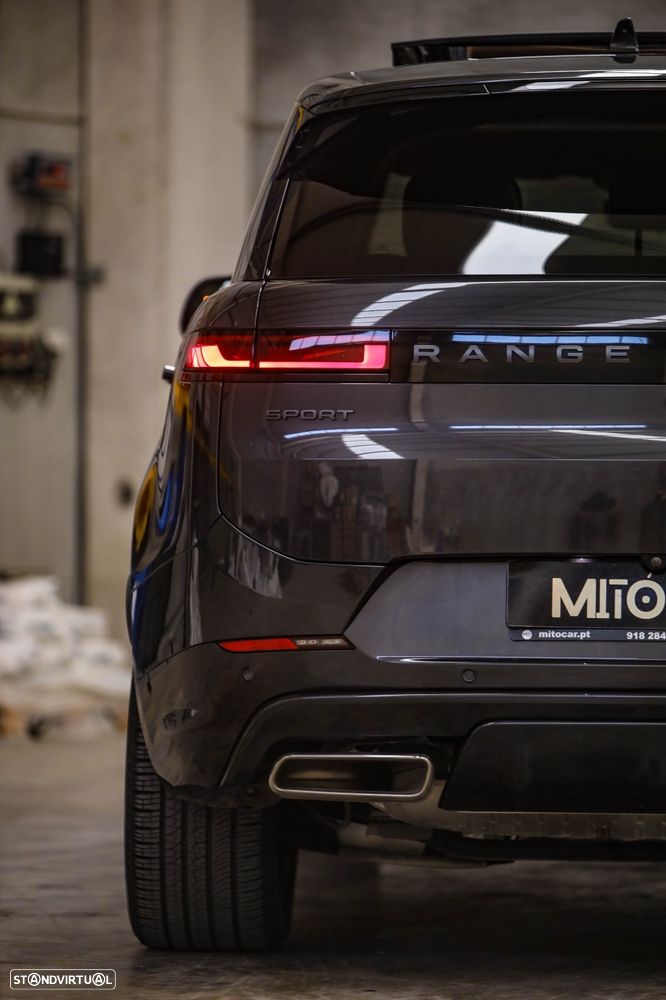 Land Rover Range Rover Sport 3.0 P440e Dynamic HSE - 35