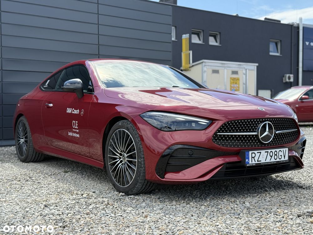 Mercedes-Benz CLE 300 mHEV 4-Matic AMG Line - 1