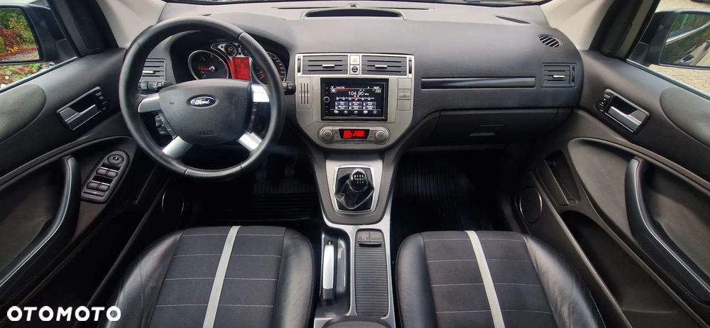 Ford Kuga 2.0 TDCi Titanium - 17