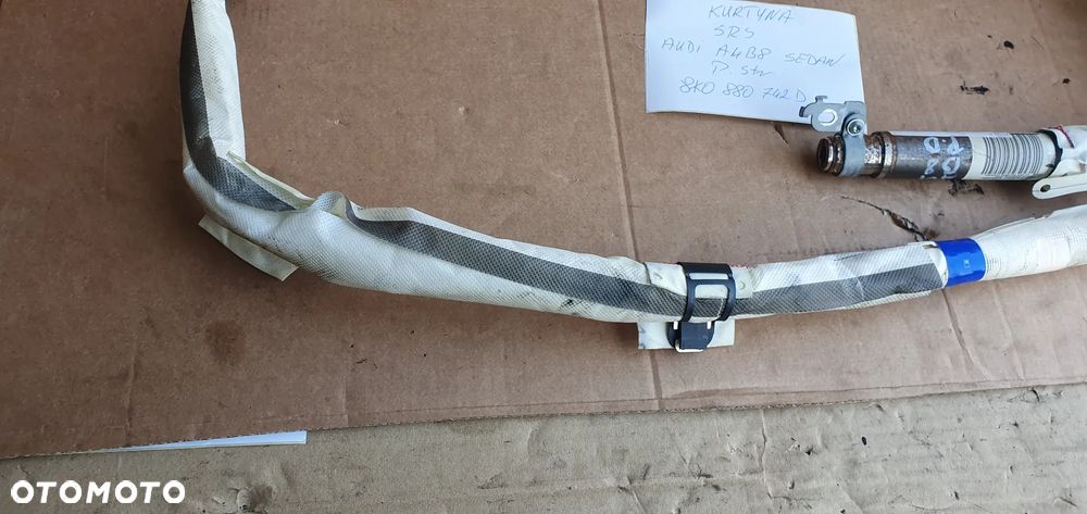 Kurtyna airbag poduszka boczna prawa Audi A4 B8 Sedan 8K0880742D - 4