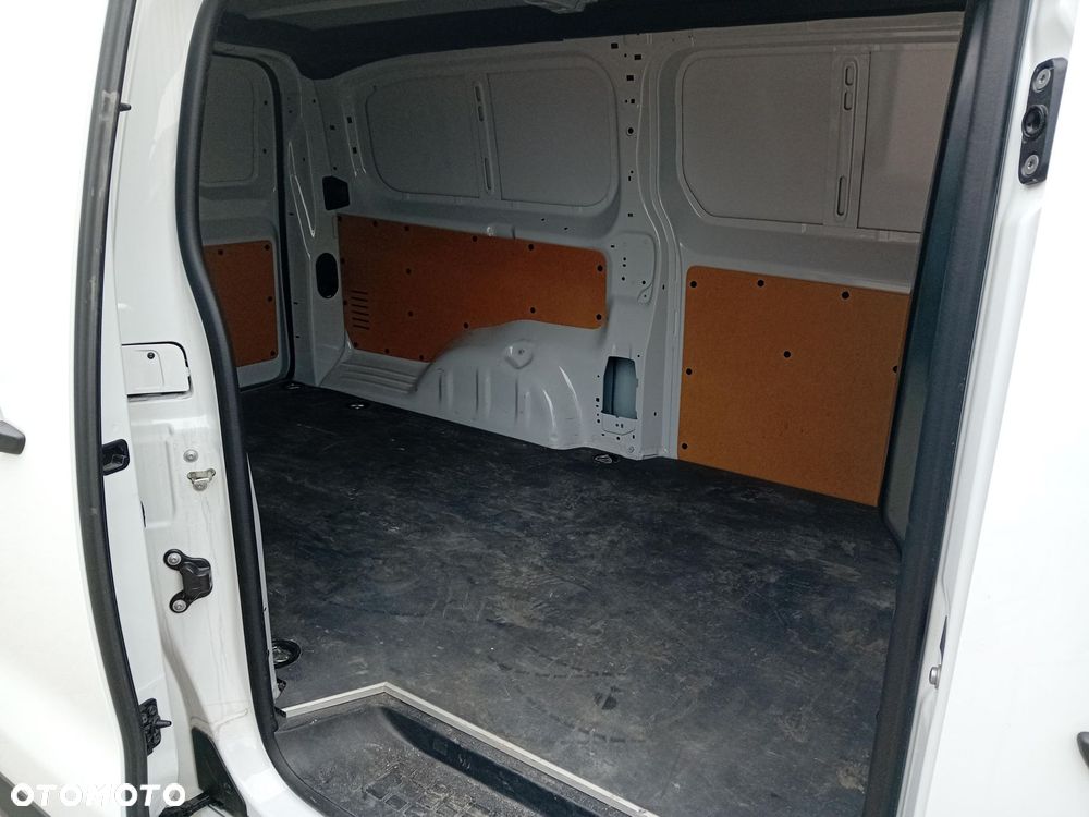 Toyota PROACE - 11