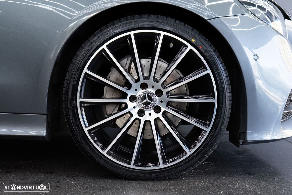 Mercedes-Benz E 220 d AMG Line - 13