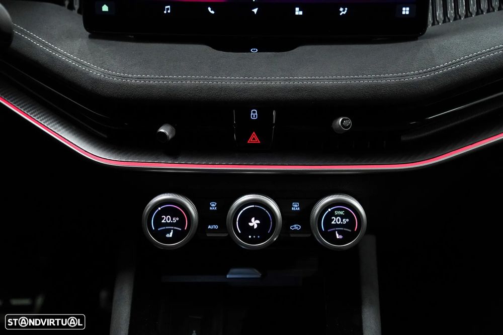 Skoda Superb 1.5 TSI iV Sportline DSG - 33