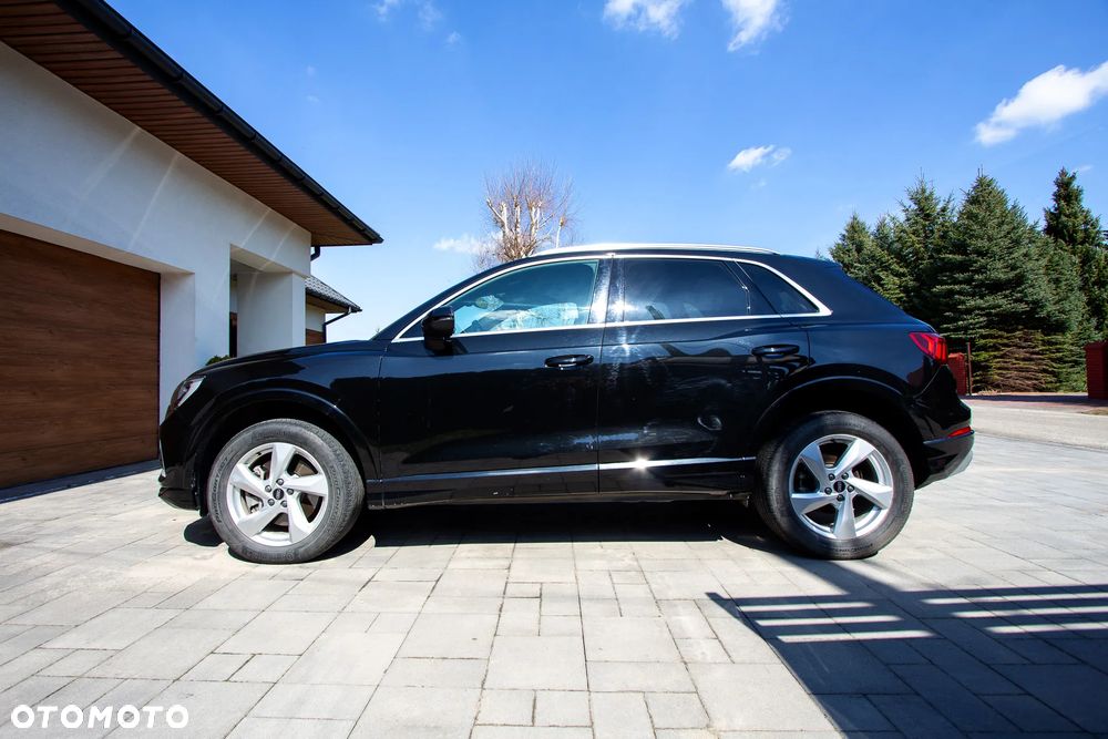 Audi Q3 40 TFSI Quattro S tronic - 4