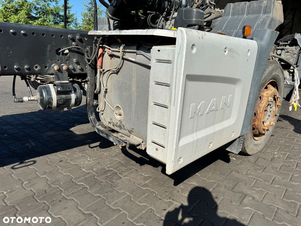 Kompletny katalizator, tłumik, wydech do Mana Tgs,Tgx Euro 6 - 2