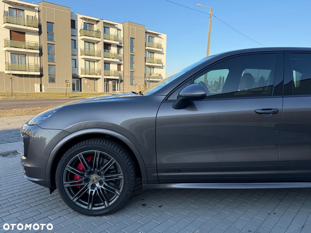 Porsche Cayenne GTS Tiptronic S - 9