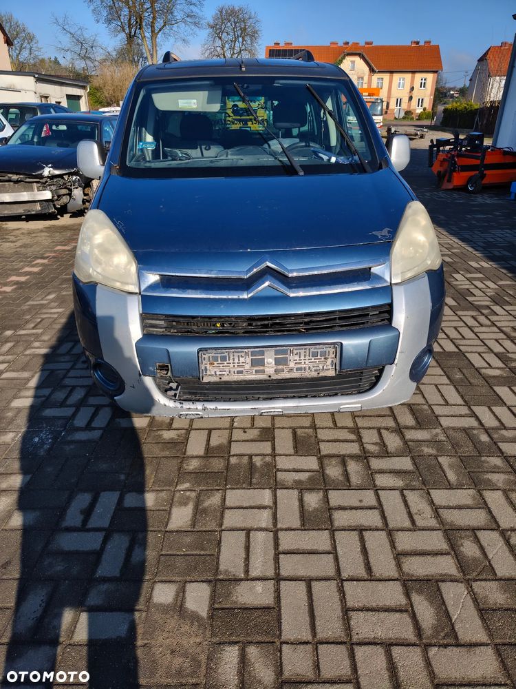 Citroen Berlingo 2  2011 1,6d na części szyba lampa lusterko - 3