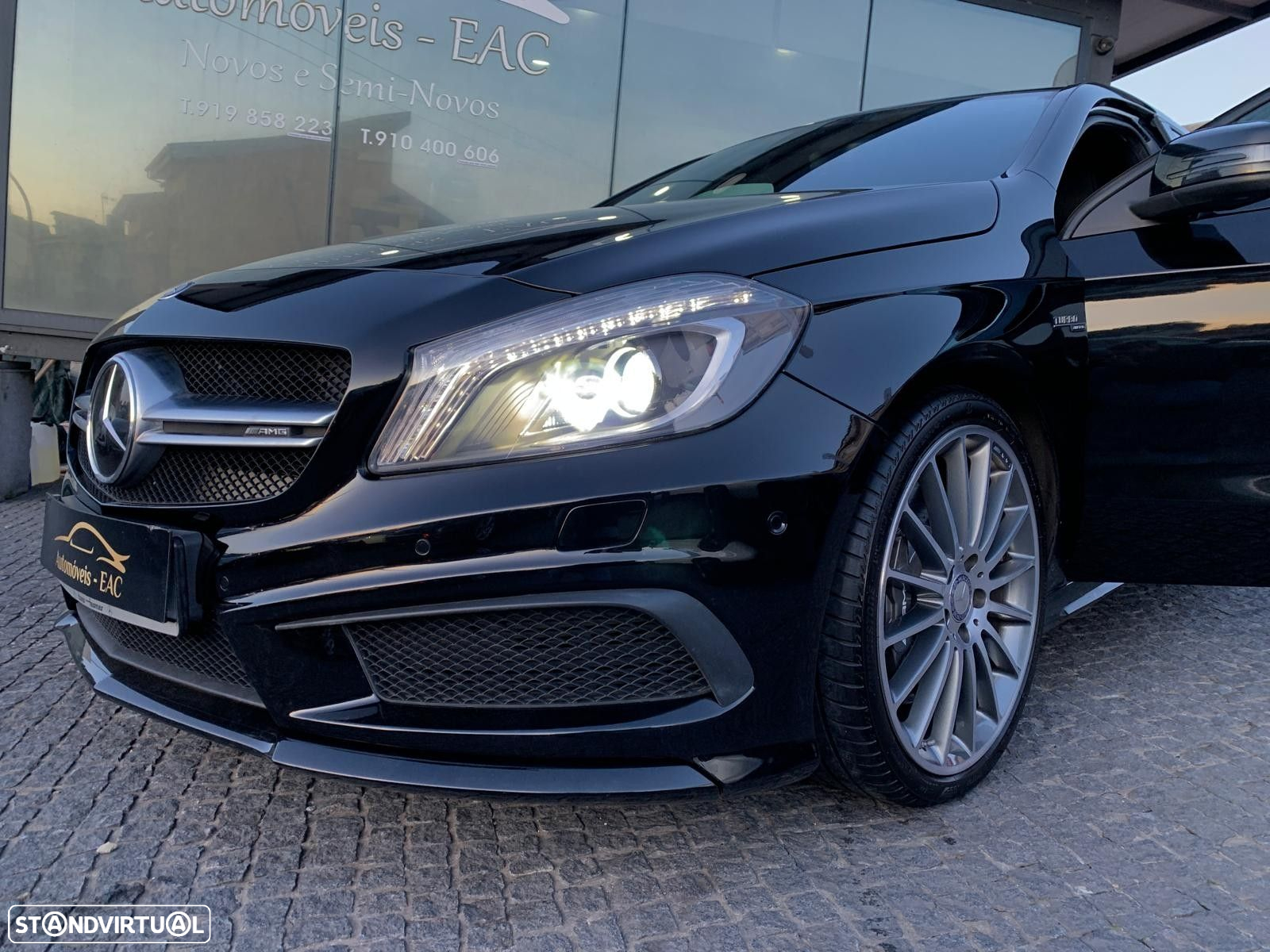 Mercedes-Benz A 45 AMG 4-Matic - 13