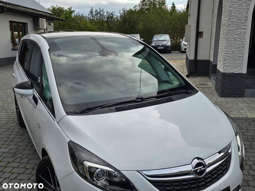 Opel Zafira 1.4 T Cosmo - 10