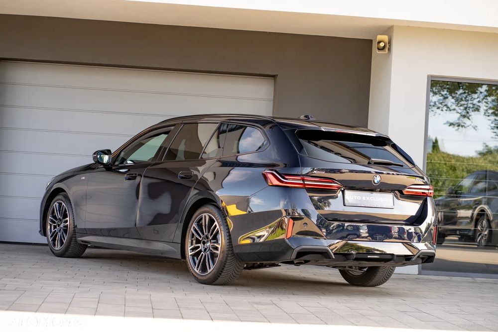 BMW Seria 5 520d xDrive mHEV M Sport - 24