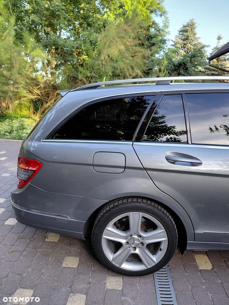 Mercedes-Benz Klasa C 200 (BlueEFFICIENCY) 7G-TRONIC - 2