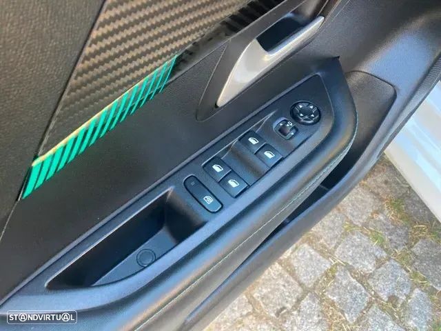 Peugeot e-208 Active Pack - 30
