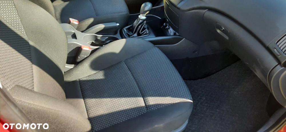 Hyundai i30 1.4 Edition 20 - 27