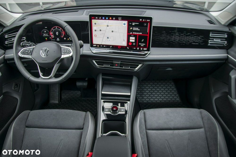 Volkswagen Tiguan - 16