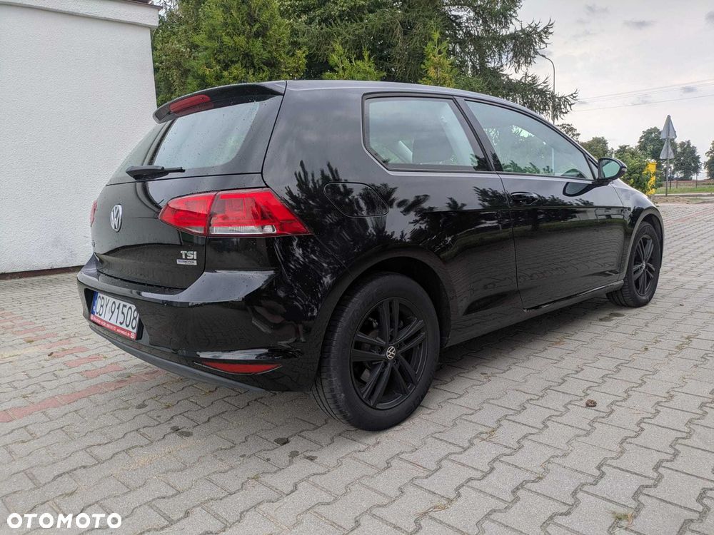 Volkswagen Golf - 4