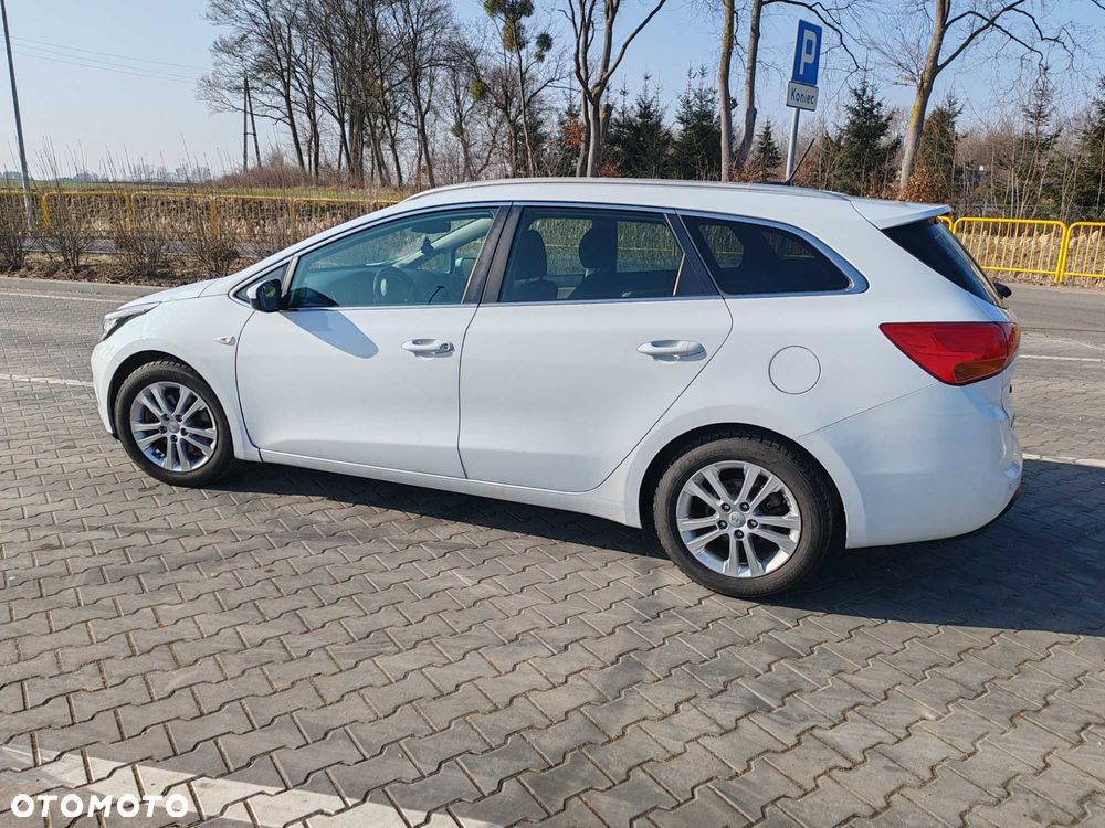 Kia Ceed - 5