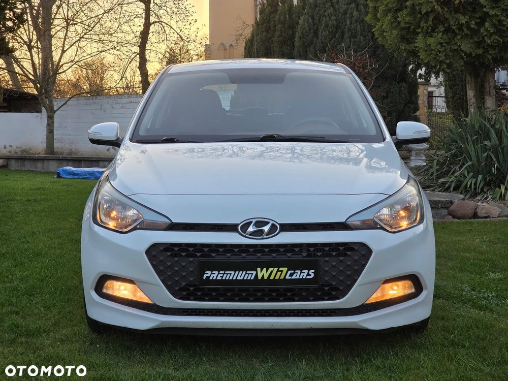 Hyundai i20 1.1 CRDi Classic + - 2