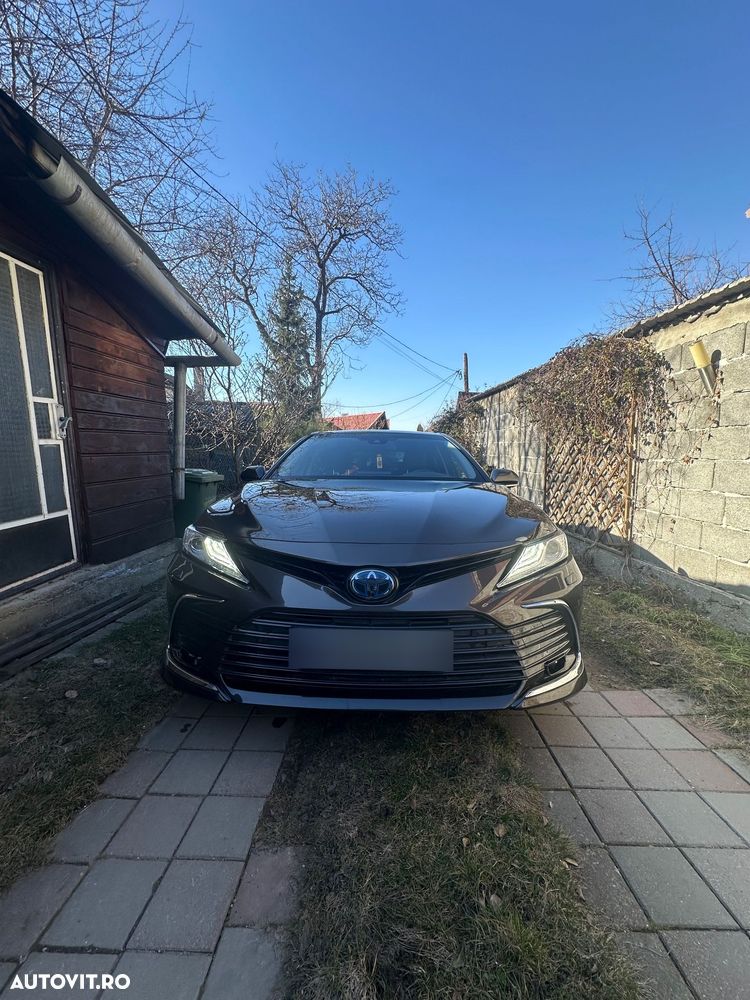 Toyota Camry 2.5 Exclusive - 9