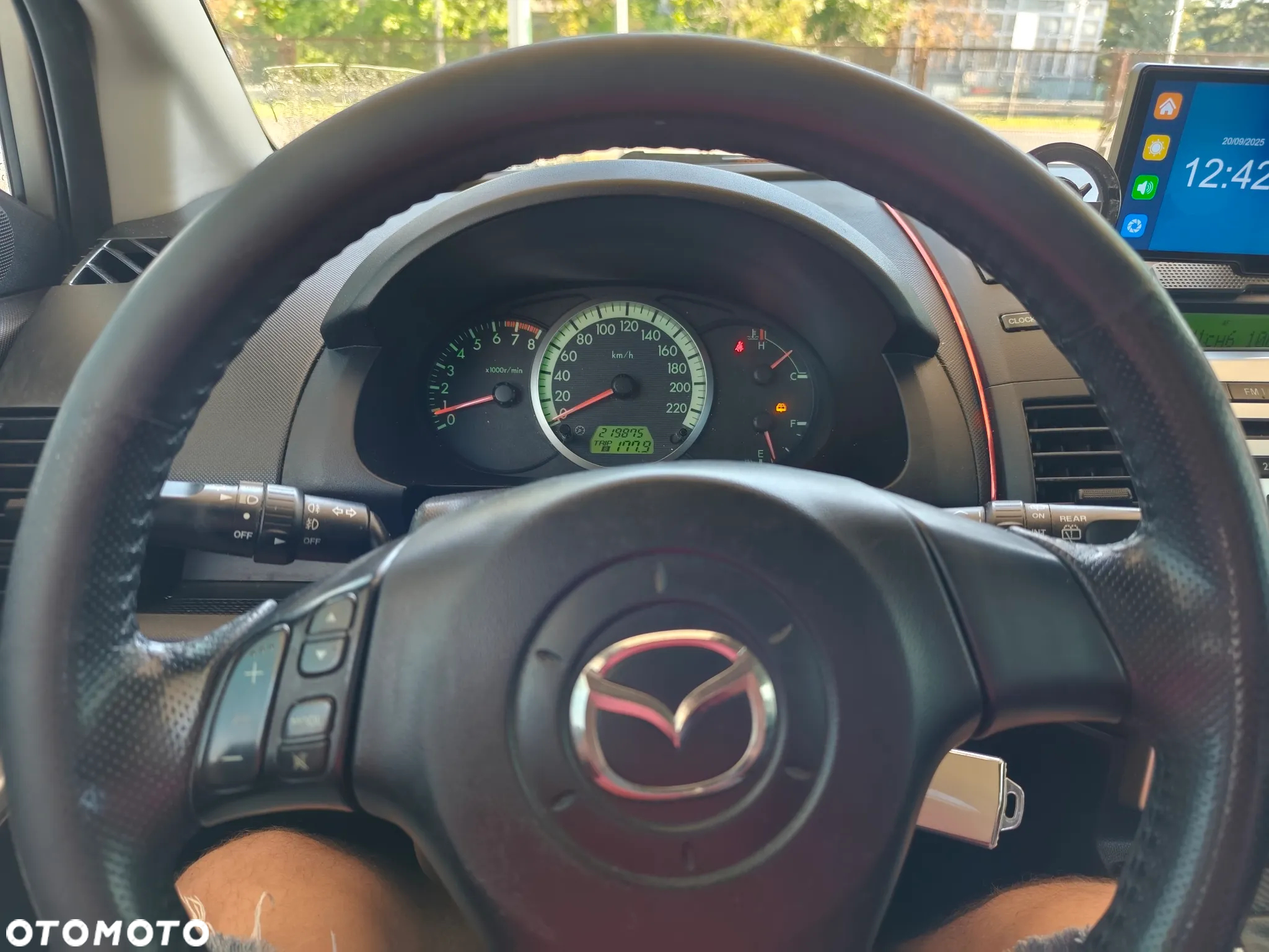 Mazda 5 2.0 Exclusive - 11