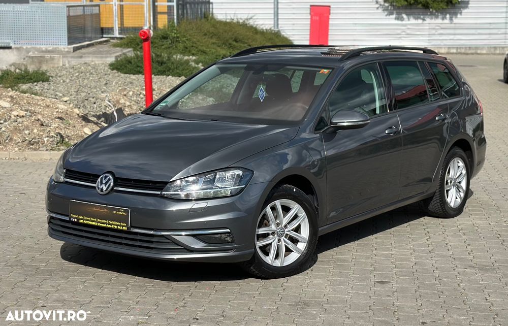 Volkswagen Golf 1.6 TDI Highline - 1
