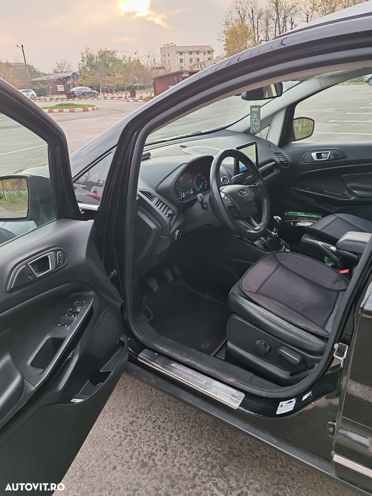 Ford EcoSport - 10