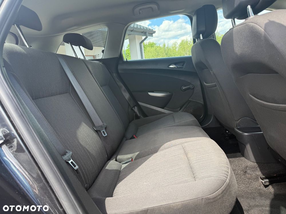 Opel Astra 1.4 T Cosmo - 31